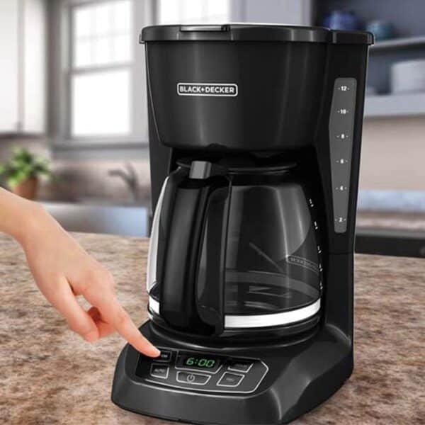 Black + Decker cafetera 12 tazas negra digital CM1105B - Image 2